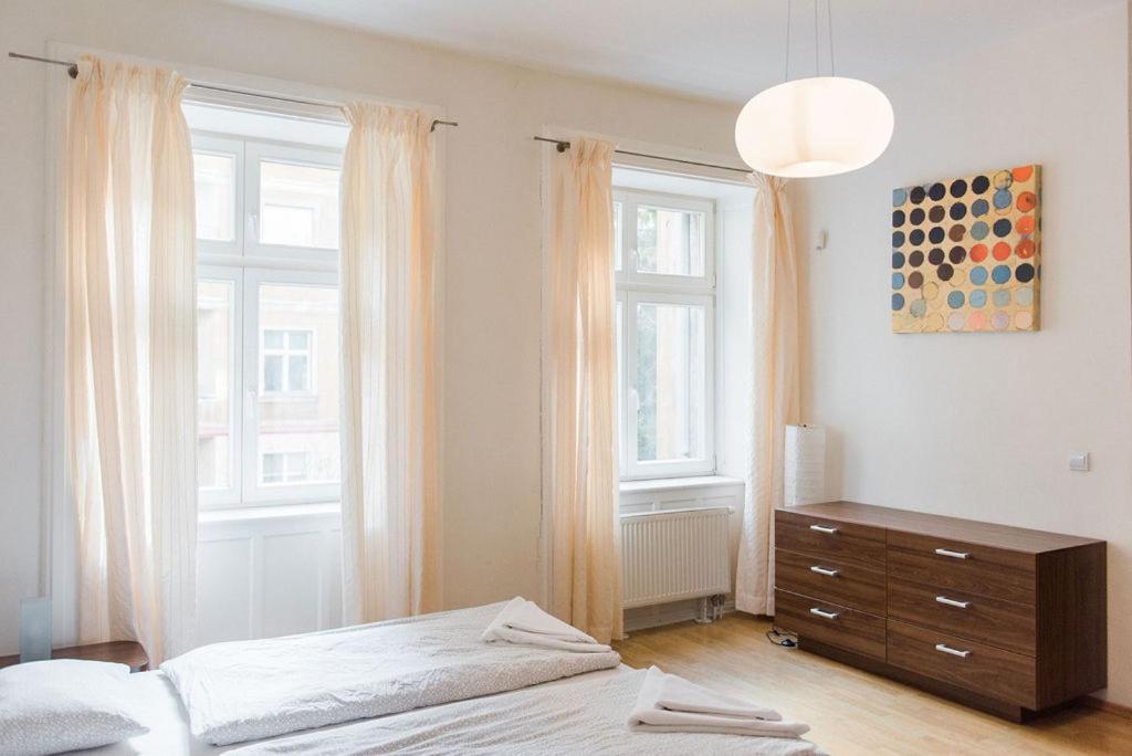 Lion Apartments In Historical Center, Bratislava Old Town Exterior foto
