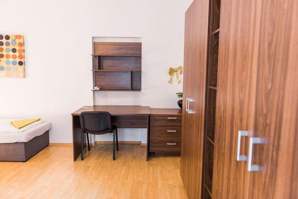 Lion Apartments In Historical Center, Bratislava Old Town Exterior foto
