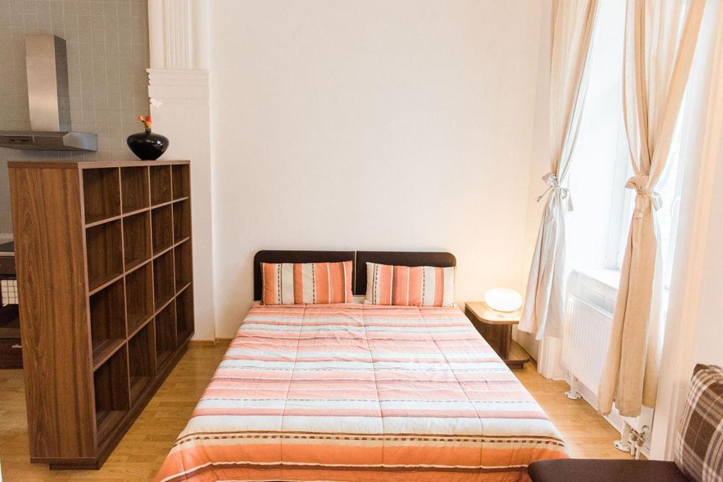 Lion Apartments In Historical Center, Bratislava Old Town Exterior foto